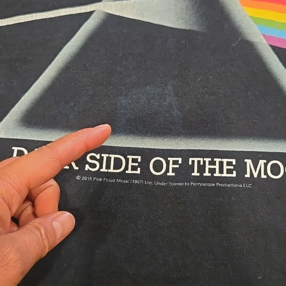 Pink Floyd Dark Side of the Moon Black T-Shirt - Picture 3 of 8